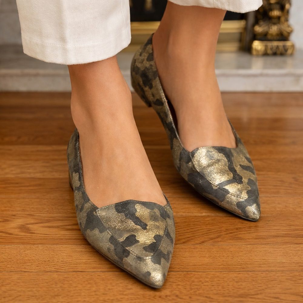 Hush Puppies Hazel Pointe Flats Metallic Camouflage Suede Leather
